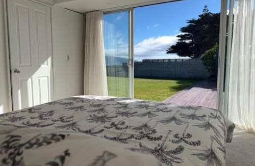Raumati South House | Raumati Sunsets
