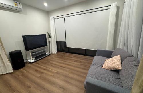 Eastern Beach House | Duo Duo