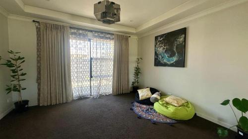 Hornby House | Modern 3-Bedroom Family Home in Wigram