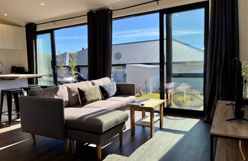 Tekapo House | The Little Cottage - Lake Tekapo