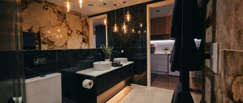 Welcome Bay House | Luxury Tauranga & Mt View