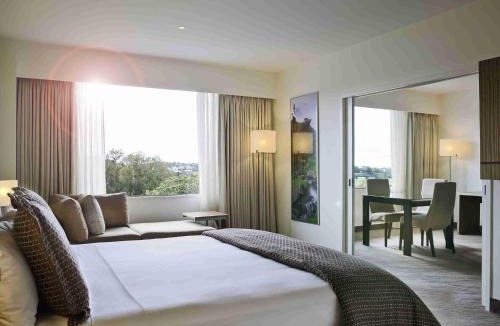 Greenlane - Ellerslie Hotel | Novotel Auckland Ellerslie