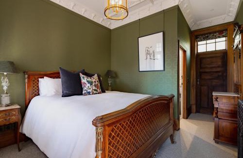 Earnscleugh House | Earnscleugh Castle