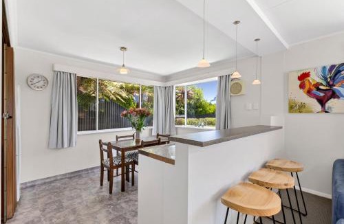 Pohara House | The Bach - Pohara