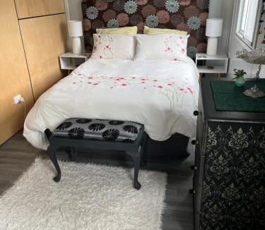 Greymouth Apartment | Centrally located peaceful place