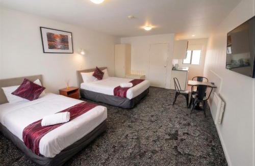 Te Aro Hotel | Halswell Lodge