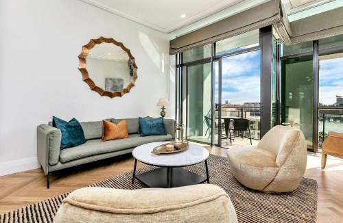 Auckland Central Business District Apartment | The Penthouse