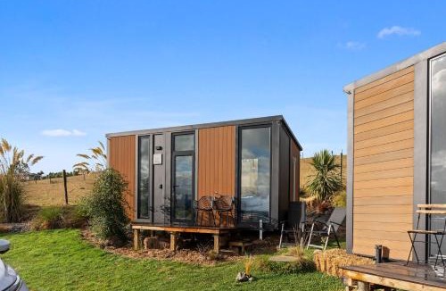 Waikaia House | Bacardi Heights Church by Tiny Away