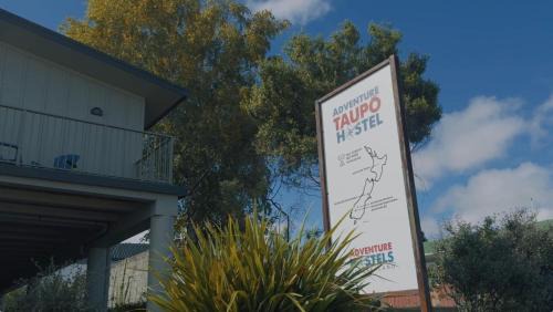Taupo Hostel | Adventure Taupō Hostel