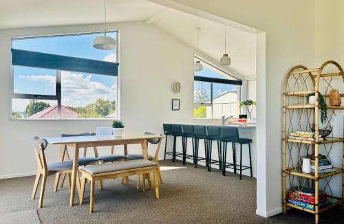 New Plymouth Hotel | Parkside Motel and Apartments