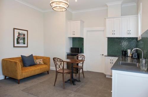 Timaru Central Apartment | The Empire Hotel
