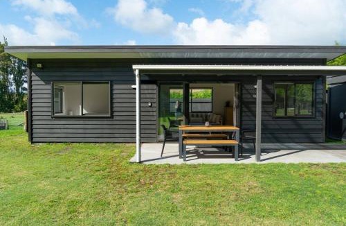 Papamoa Apartment | Brightside Pods Retreat