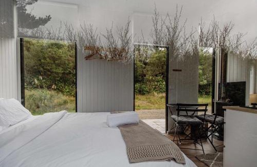Shannon House | Te Paki Dam View by Tiny Away