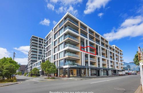 Auckland Central Business District Apartment | Beaumont Living 2BR Waterfront Wynyard Apartment