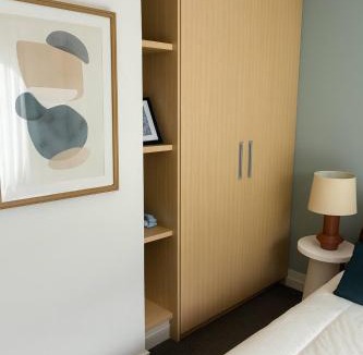 Newton Apartment | Modern Auckland City Premium Apt Free Parking & Air Con