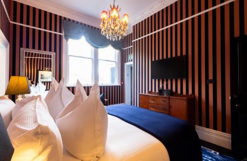 Queenstown City Centre Hotel | Hulbert House Luxury Boutique Lodge Queenstown