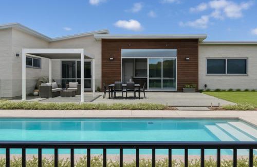 Tamahere House | Relax Enjoy the Pool Tamahere House
