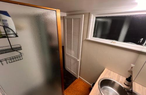 Remuera House | Studio is 2nd door past carport