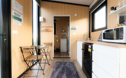 Surat Bay House | Bruce Farm Alpaca Cabin 3 by Tiny Away