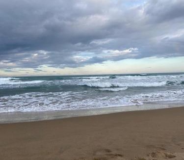 Ocean Beach Apartment | Surf & Turf Romantic Coastal Retreat - Close to Ocean Beach