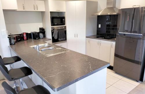 Blenheim House | Two Totara Townhouse 3 Bedroom