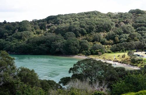 Waihi House | Golden Valley Retreat by Tiny Away
