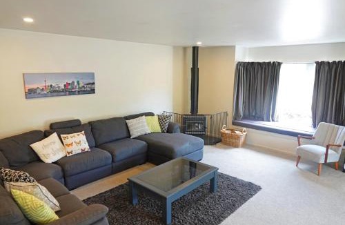 Hanmer Springs House | 14 St James Avenue