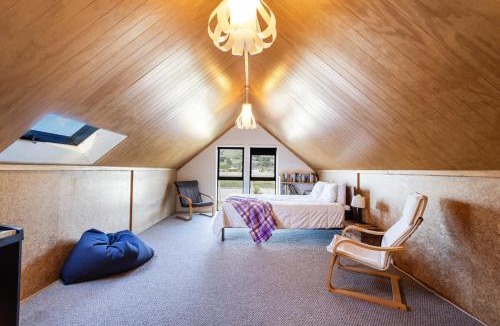 Karitane House | The Black Barn - Karitane Beach