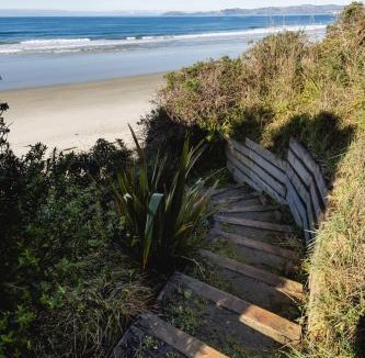 Karitane House | The Black Barn - Karitane Beach