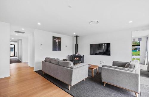 Hanmer Springs House | 10 William Jones Place