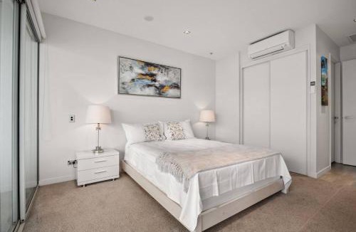Auckland Central Business District Apartment | QV Stays Waterfront Grandeur at Lighter Quay
