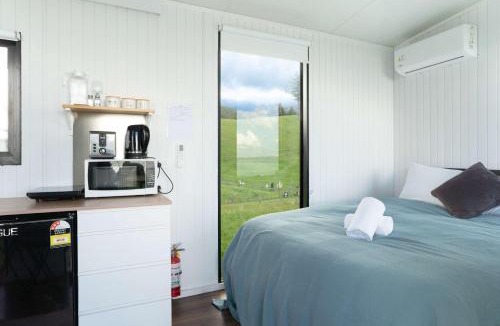 Kawaha Point House | Aorangi Peak Cabins 10 by Tiny Away