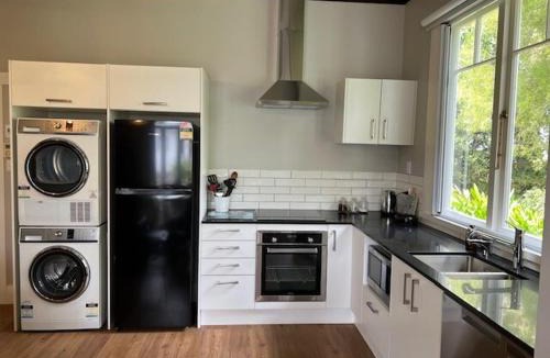 Kingseat Apartment | Wilben Cottage Patumahoe