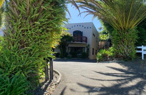 Onerahi Villa | Seaview House Unit 2A