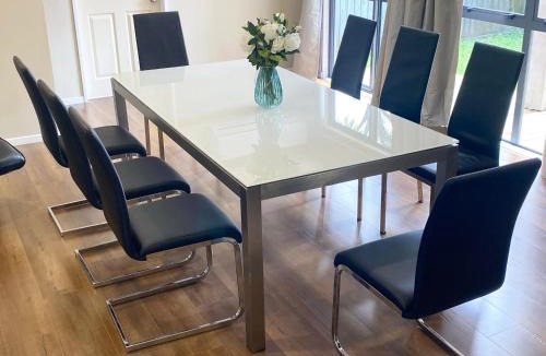 Kingsland House | Kingsland Spacious 10BR 6BH Home - RARE FIND