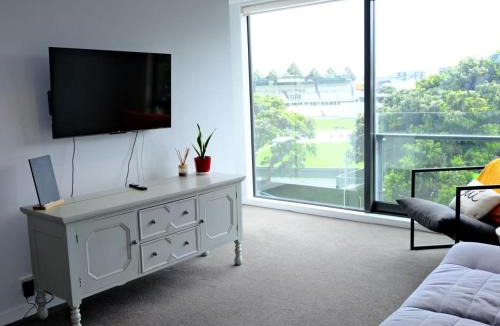 Wellington House | The Rugby Street Studio-Civic and Chic