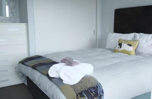 Wellington House | The Rugby Street Studio-Civic and Chic