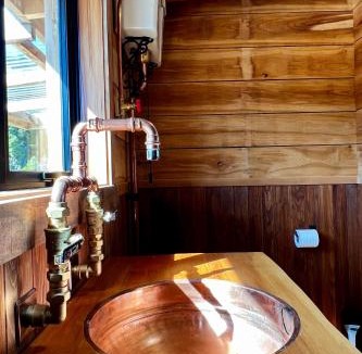 Waimangaroa House | The Coal Miners Hut