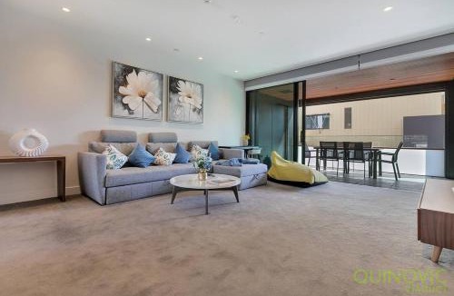 Auckland Central Business District Apartment | QV Stays Waterview Living in Wynyard Quarter 2 Bed