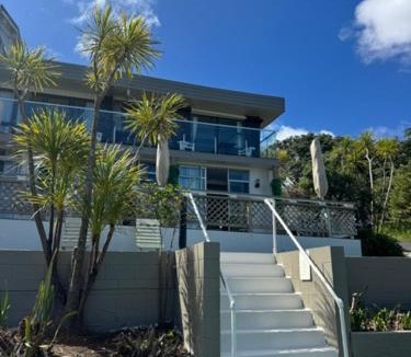 Coopers Beach Hotel | San Marino Motor Lodge