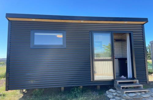 Alexandra House | Central Otago Farmlet cabins