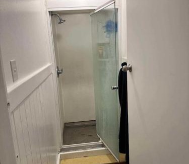 Bell Block Hostel | Individual Wynyard Rooms