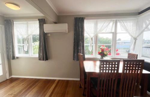 Te Rapa Bed & Breakfast | Cosy Corner