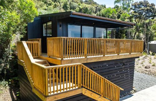 Mangawhai Apartment | Tui & Nikau Cabins