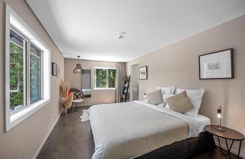 Riverhead Villa | HUs - Boutique Venue & Accommodation