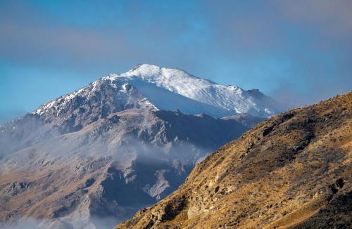 Arthur's Point Apartment | Residence Du Parc - Apt 5 at the base of Coronet Peak