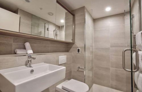 Arthur's Point Apartment | Residence Du Parc - Awa Apt 16a