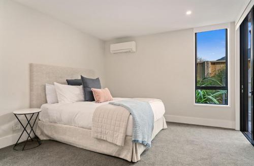 Queenstown City Centre Villa | Central Queenstown Villa Spa
