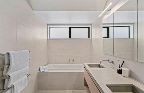 Queenstown City Centre Villa | Central Queenstown Villa Spa