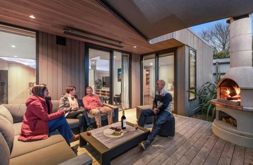 Queenstown City Centre Villa | Central Queenstown Villa Spa